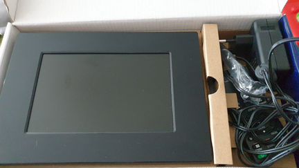 Цифровая фоторамка sony dpf-d710