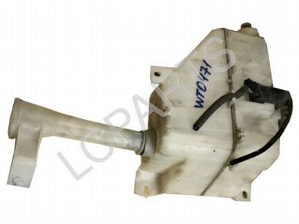 Бачок омывателя Mazda Capella