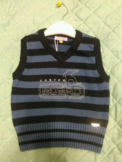 Вязанный жилет