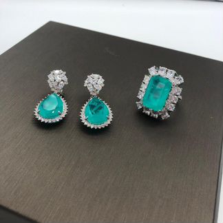 Серебряный комплект ;