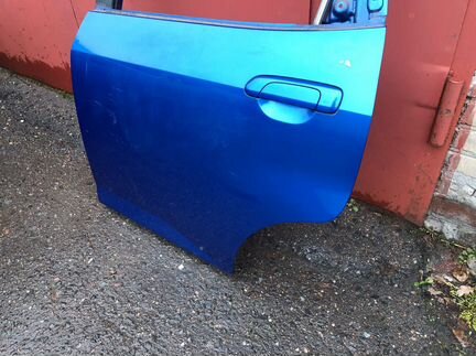 Дверь левая Honda Fit/Jazz 2001-2008