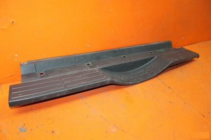 Накладка бампера задняя Mitsubishi Pajero 4