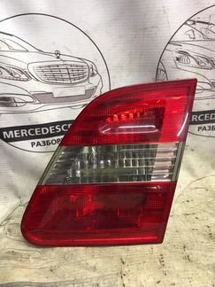 Фонарь крышки багажника правый Мерседес w245