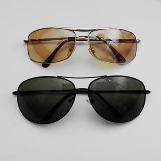 Очки солнцезащитные