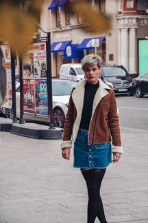 Продаю укороченную дубленку