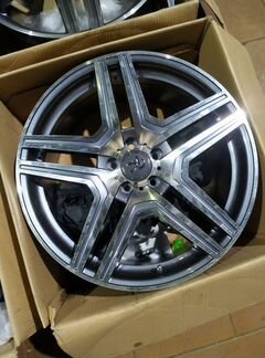 Диски новые литые R20 S на Mercedes