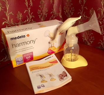 Ручной молокоотсос Medela Harmony