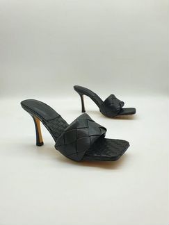 Босоножки bottega veneta мюли с крупным плетением