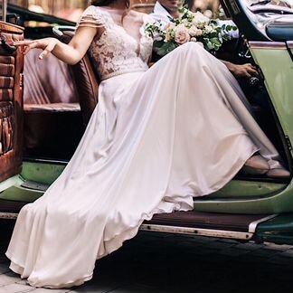 Красивое свадебное платье