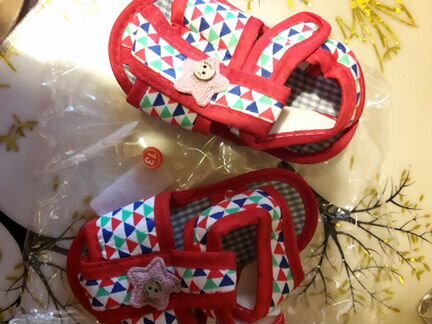 Сандали новые летние для малышей