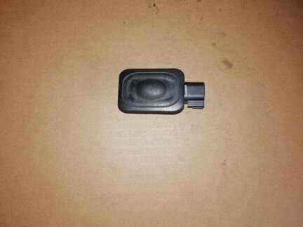 Кнопка открывания багажника Jaguar Xf 3.0 D 2009