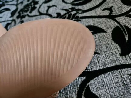 Новые кожаные босоножки туфли р. 41