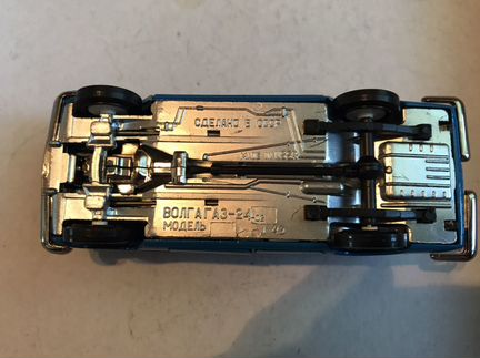 Модель автомобиля Волга Газ 24-02 м1:43 СССР