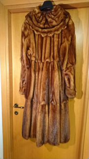Шуба норковая с капюшоном 46 размер,возможен торг