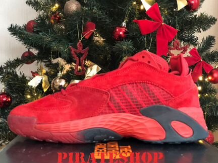 Кроссовки Adidas