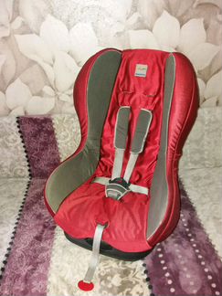 Автомобильное кресло