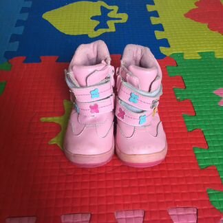 Ботинки осенние