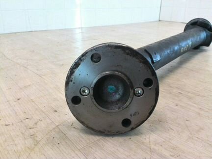 Карданный вал передний Mitsubishi L200 2005- KB4T