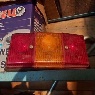 Задние фонари для а/м нысса,жук