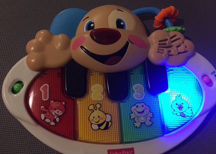 Музыкальное пианино Fisher Price