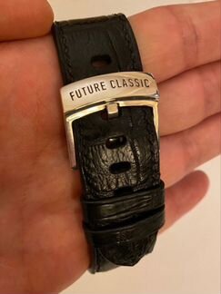 Ремешок из кожи крокодила для часов Apple Watch 44