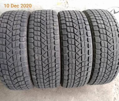 Зимние Шины R17 215 60 17 Maxxis