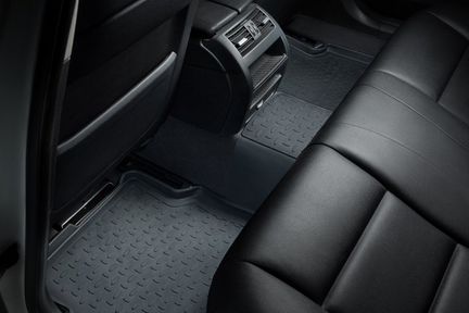 Коврики с бортом для Toyota Fortuner 2017-н.в
