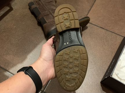 Ессо сапоги