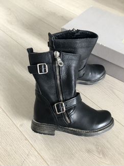 Кожаные сапоги