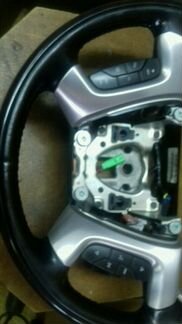 Колесо рулевое руль кадиллак Эскалэйд III