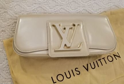 Клатч LV оригинал- цвет молочный