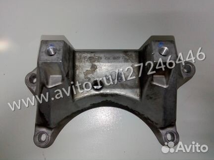 Кронштейн опоры Мерседес A 2112420340