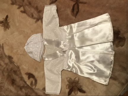 Крестильная рубашечка и шапочка