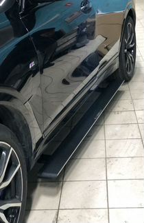 Выдвижные электро-пороги для BMW X7