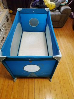 Кроватка-манеж chicco