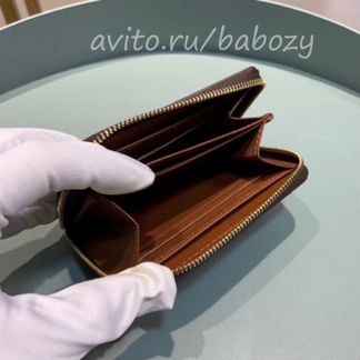 Pinko натуральная кожа