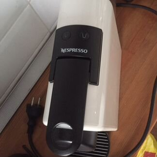 Кофемашина Nespresso