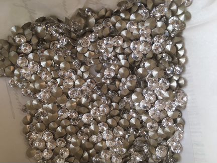 Стразы ювелирные Сваровски swarovski