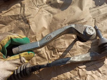 Mercedes E 213 рулевая тяга рулевой наконечник