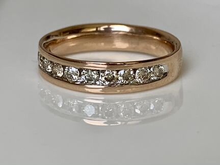 Золотое кольцо с бриллиантами