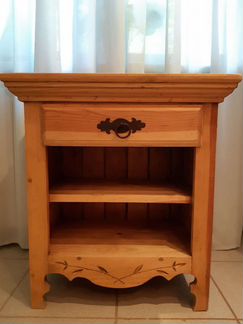 Тумба из дерева