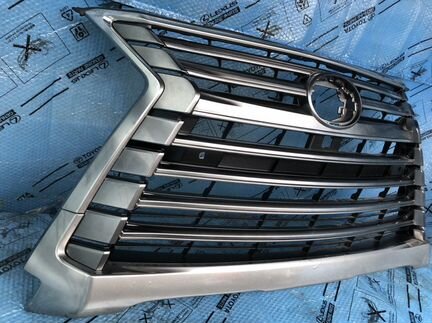 Решетка радиатора Lexus LX 450D
