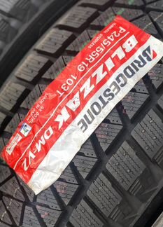 245 55 19 Bridgestone -Blizzak DM V2 103T