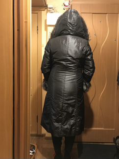 Пальто зимнее с песцом на меховой подстежке